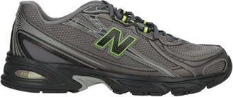 New Balance 740