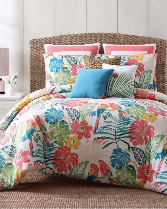 Coco Paradise Comforter Set