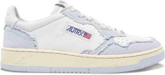 Autry Medalist Low-Top Sneakers, Brand Size 41 ( US Size 11 )