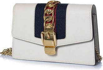 Gucci Gucci Sylvie mini-tasje met ketting in het wit