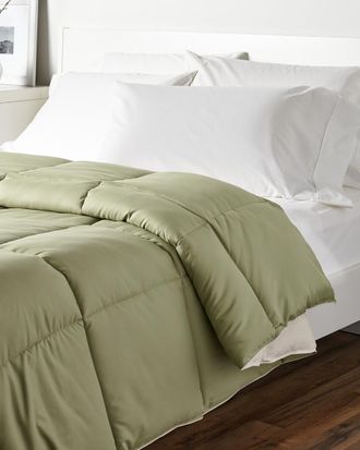 Superior All-Season Down Alternative Reversible Comforter