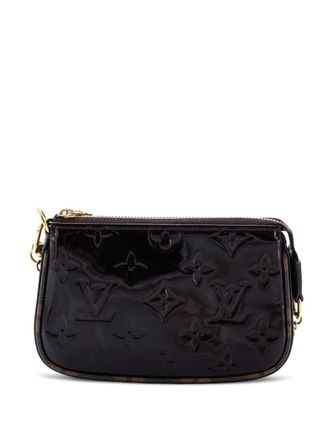 Louis Vuitton Pochette Accessoires Monogram Vernis with Monogram Canvas Mini clutch bag - Bruin