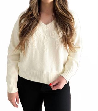 Pinch Design V-Neck Flower Embrordery Sweater In Ivory