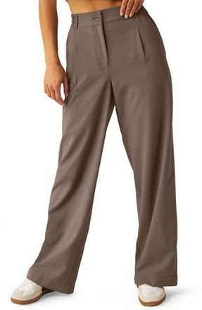Beyond Yoga Status Trousers in Dune at Nordstrom Rack, Size X-Small