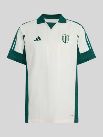 adidas Relaxed Fit Poloshirt mit Logo-Stitching in Offwhite, Gr&ouml;&szlig;e XXXL