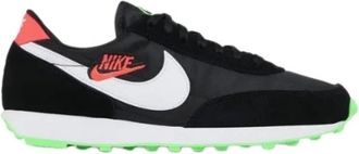 Nike Sportieve Veterschoenen Zwart/Groen - Dames - Hardloopschoenen - Veelkleurig - 40 EU - Fitness