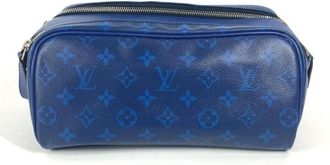Louis Vuitton Pre-owned Clutches, female, Blue, Size: ONE SIZE Pre-owned Printed Travel Pouch
