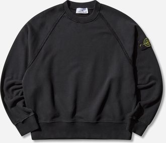 Stone Island Men s Garment Dyed Oversized Fit Crewneck Sweatshirt Black