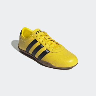 adidas Sneaker ADIDAS SPORTSWEAR GRAND COURT LO, Damen, Gr. 38,5, gelb (gelb, core schwarz, gum5), Leder, Synthetik, Schuhe Sneaker, Design auf den Spuren de
