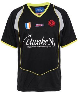 Awake NY TOPWEAR - T-shirts sur YOOX.COM