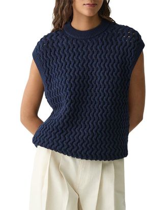 Theory Sleeveless Knit Vest