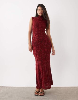 Asos vestito lungo devor&eacute; floreale con cuciture a vista, collo alto e dettagli con maniche corte in bordeaux-Rosso