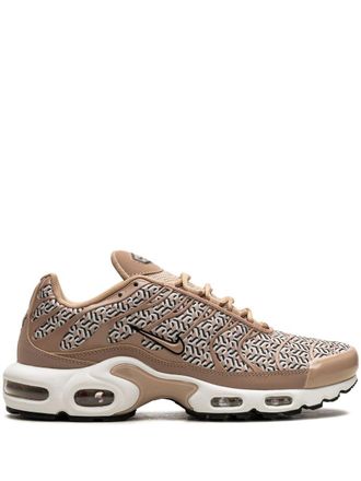 Nike Sneakers Air Max Plus United In Victory - Toni neutri