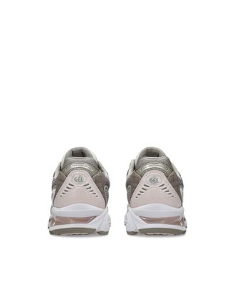 Asics Sneakers - Beige