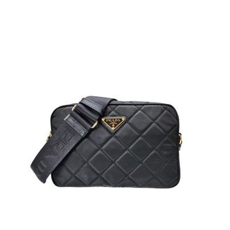 Prada studierte Nylonkameratasche