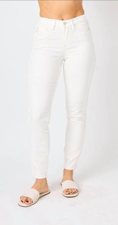 Judy Blue Mid-Rise Braided Detail Relaxed Fit Jeans In White