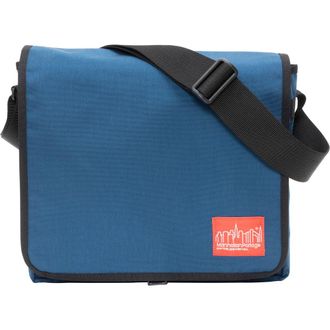 Manhattan Portage DJ Messenger Bag in Navy at Nordstrom, Size Medium