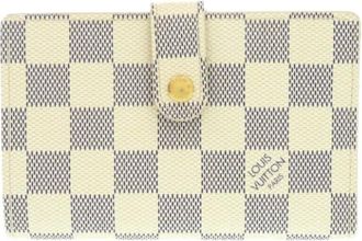 Louis Vuitton Pre-owned Wallets, female, Beige, Size: ONE SIZE Pre-owned Fabric Wallet