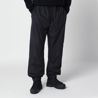 Moncler Pantaloni neri in tessuto tecnico