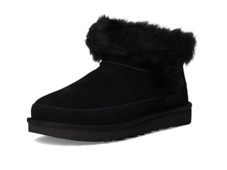 UGG Womens Classic Ultra Mini Chalet Fashion Boot, Black, 6 UK