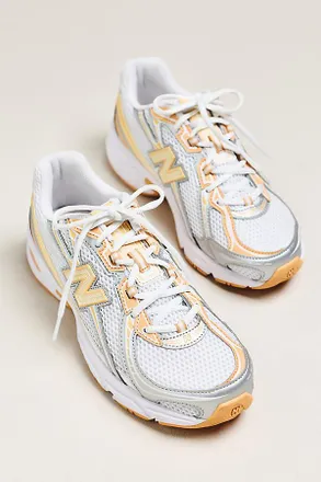 New Balance 740 Sneakers