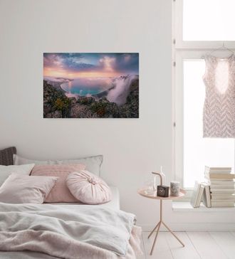 Komar Leinwandbild »Coastal Paradise - Grösse 90 x 60 cm« Baum Berge Blätter Foto Jahreszeiten Landschaft Meer Natur Palmen Strand Packung, 1 Stk. tlg. Keil