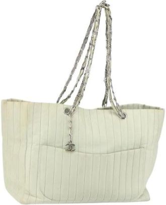 Chanel Pre-owned Tote Bags, female, Beige, Size: ONE SIZE Pre-owned Leather Tote Bag