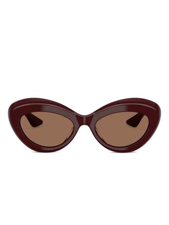 Oliver Peoples cat-eye frame sunglasses - women - Acetate - 53 - Red