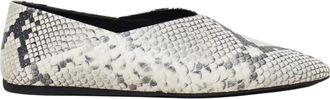 Closed Womens Italian Goatskin Ballerina Flat In Ivory