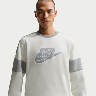 Nike Mens Nike Sportswear Club Fleece Crew-Neck Sweatshirt in White | IO9620-133
