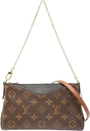 Louis Vuitton Pre-owned The Pallas - Dames - Vintage Schoudertas - Bruin - ONE Size - Leer - Vintage