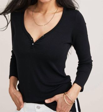 Hatch Rib Nursing Henley Top In Black