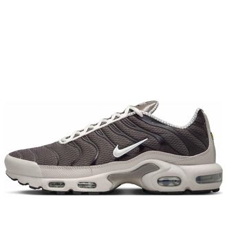 Nike Air Max Plus Year of the Snake IB7679-200