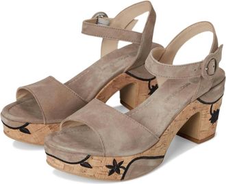 Eric Michael Womens Bella Sandal In Taupe