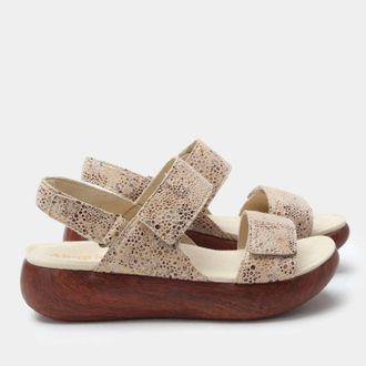 Alegria Womens Bailee Sandal In Metallic