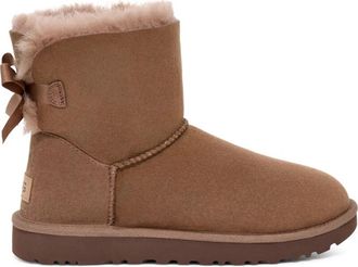 UGG Mini Bailey Bow II Boot Rocky Oak - Dames - Winterlaarzen - Bruin - 36 EU - Polyester - Schoenen