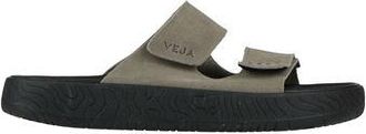 Veja FOOTWEAR - Sandals sur YOOX.COM
