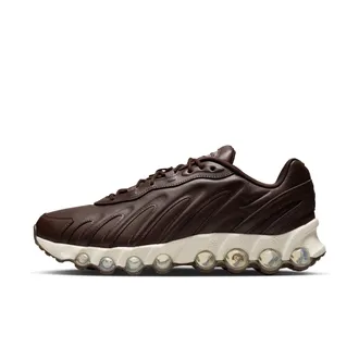 Nike Mens Air Max Dn8 SP Shoes in Brown | II7058-200