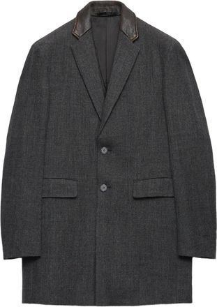 Prada Cappotto monopetto con revers a lancia - Grigio