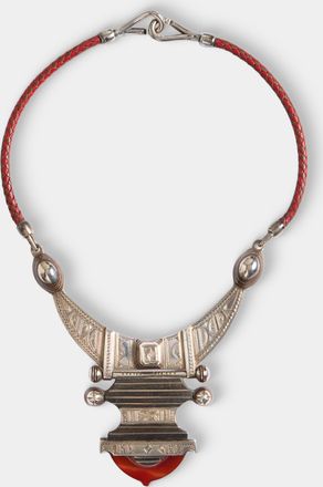 Mahnaz Collection Womens Vintage 1994 Herm&egrave;s French Bijoux Touareg Sterling Silver, Carnelian, Ebony and Leather Neck