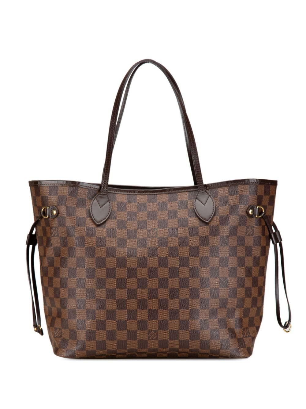 Lv selling shopping bag