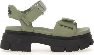 UGG Sandal ashton