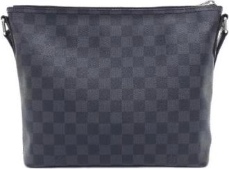 Louis Vuitton Pre-owned Cross Body Bags, male, Gray, Size: ONE SIZE Pre-owned Mick Damier Graphite Shoulder Bag