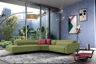 Egoitaliano Ecksofa »Stefanie-e, Designsofa der Extraklasse, bequem mit hohem Sitzkomfort« mit Relaxfunktion und verstellbaren Kopfteilelementen