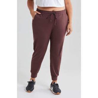 Zella Move In Pocket Joggers in Burgundy Fudge at Nordstrom Rack, Size 1 X