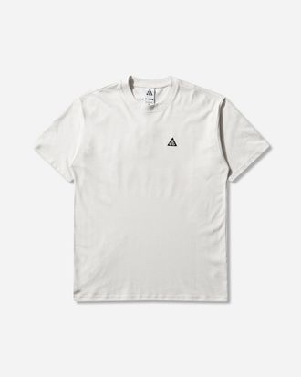 Nike Men s ACG Max90 T-Shirt Summit White