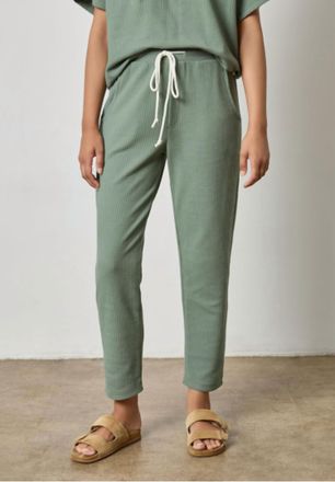 Lilla P Drawcord Waffle Pants In Seagrass