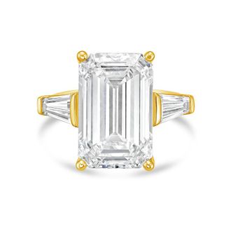 Diana M. Jewels 18kt Yellow Gold 15.00 ct tw Emerald Cut with two Long Baguettes on the side Engagement Ring (Single Claw)