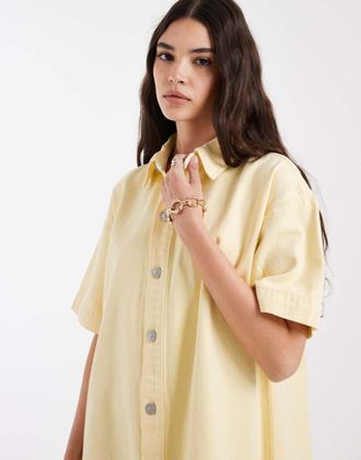 Pieces Vestito camicia corto in denim giallo pallido