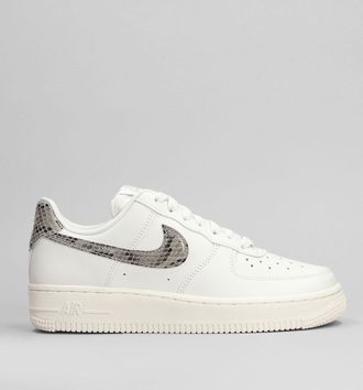 Nike Air Force 1 07 Sneakers In White Leather